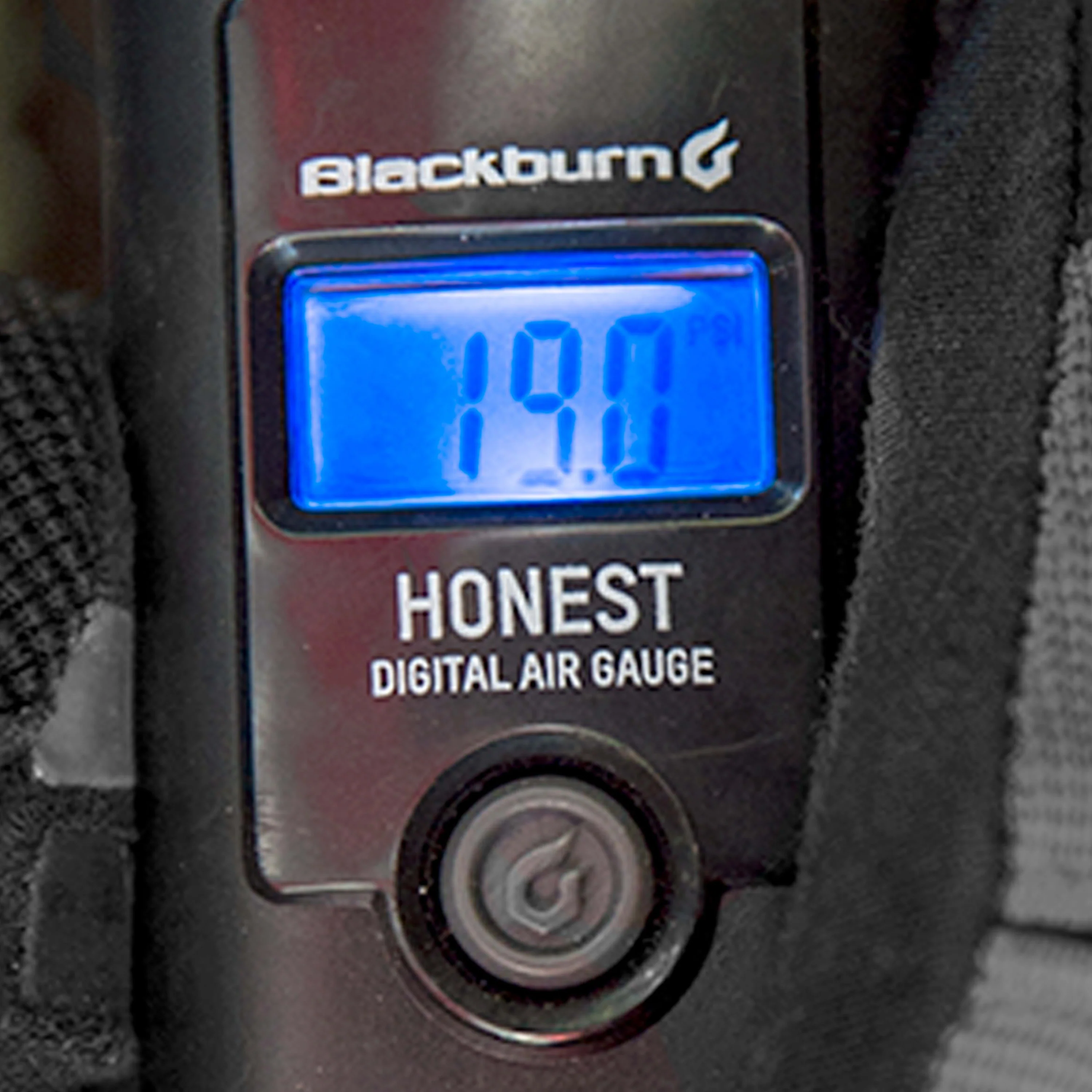 Blackburn Honest Digital Pressure Gauge - Image 4