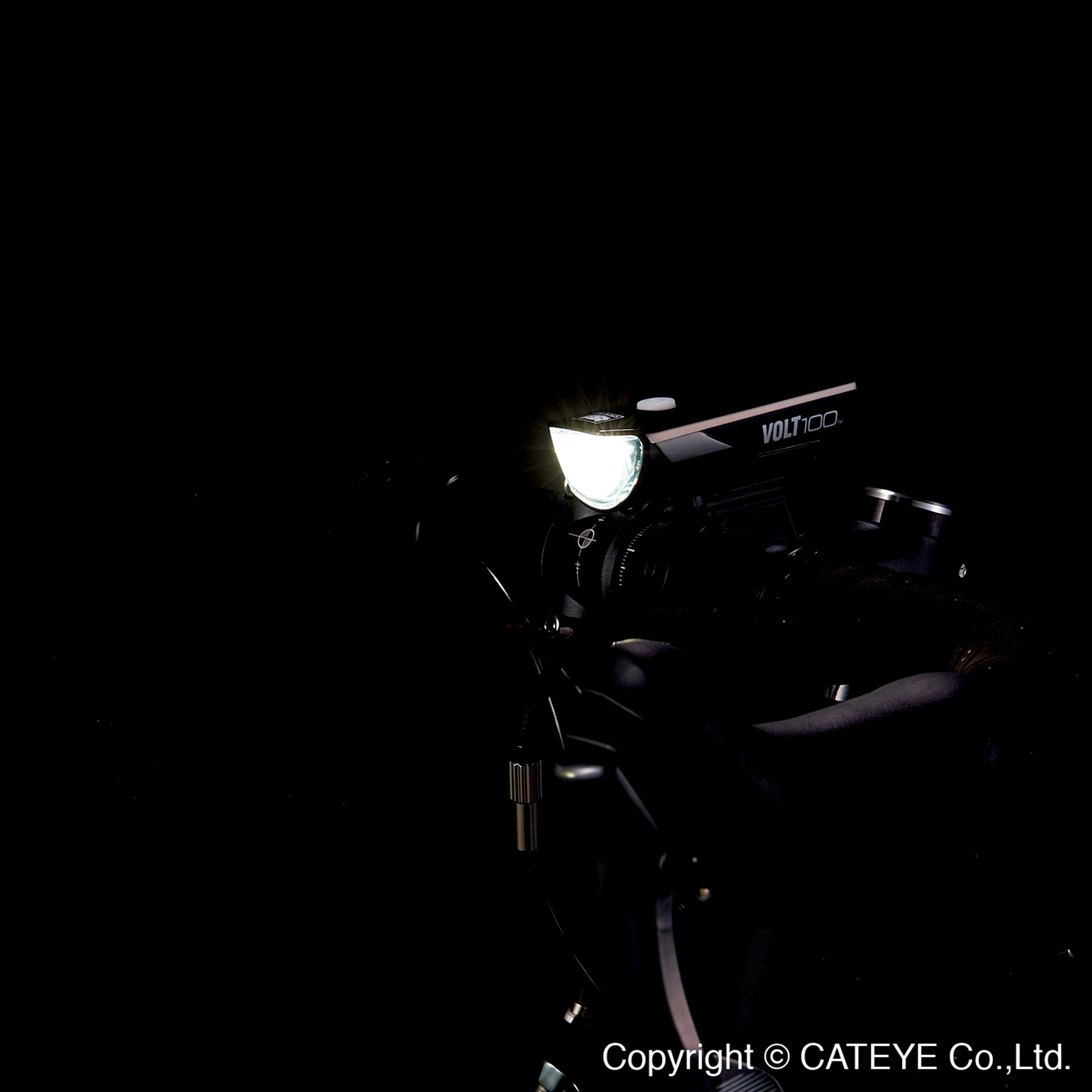 Cateye Volt 100 Usb Front Light HL-EL150RC - Black - Image 4