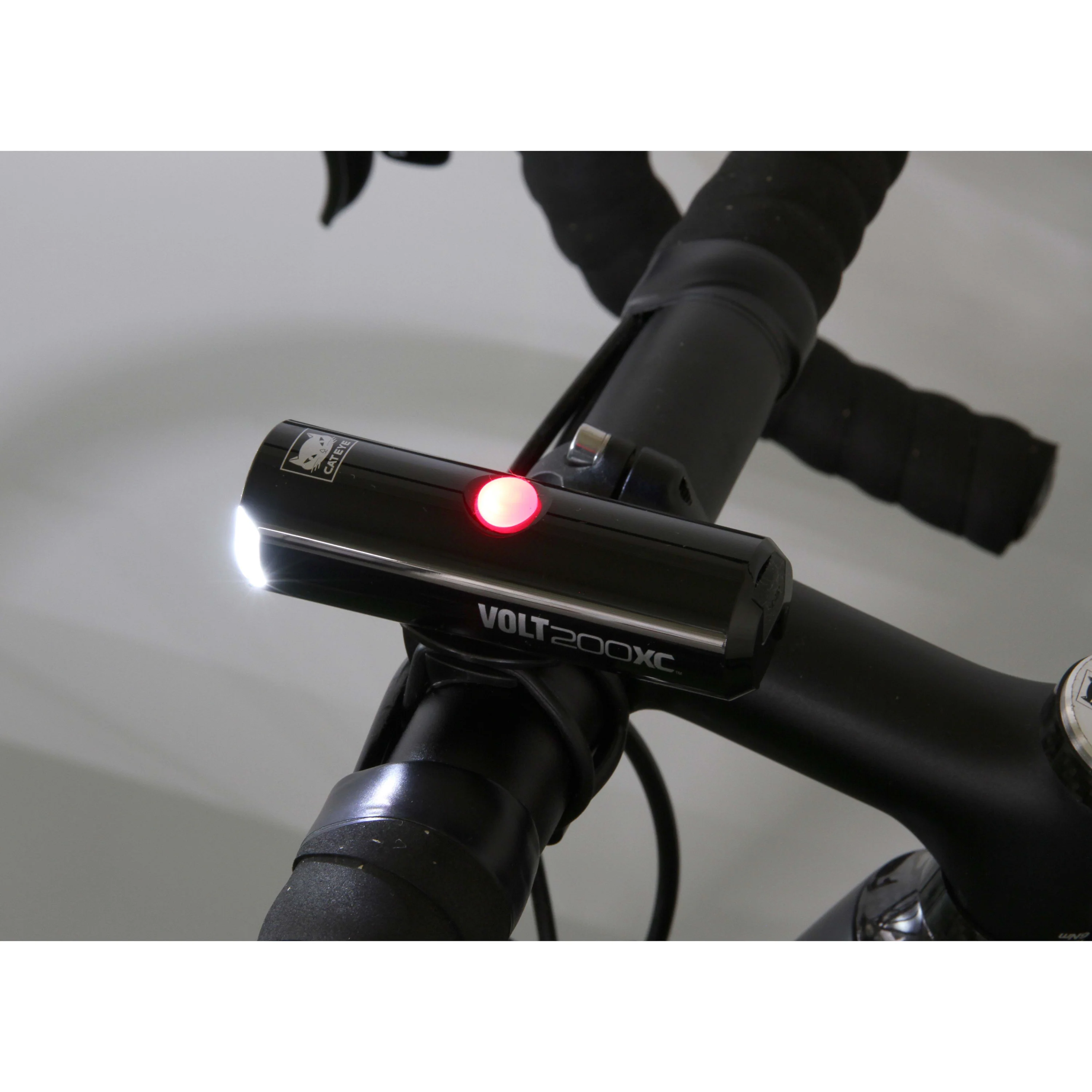 Cateye Volt 200 XC Usb Front Light EL060RC - Image 3